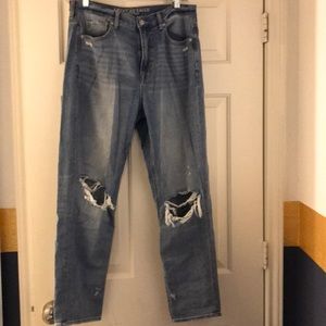 American Eagle Mom Jeans
